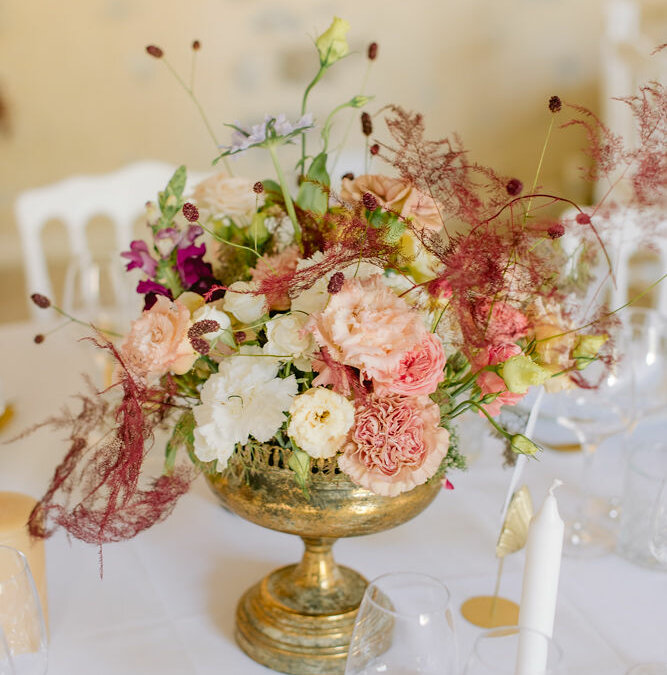 Les 10 tendances florales pour les mariages en 2024